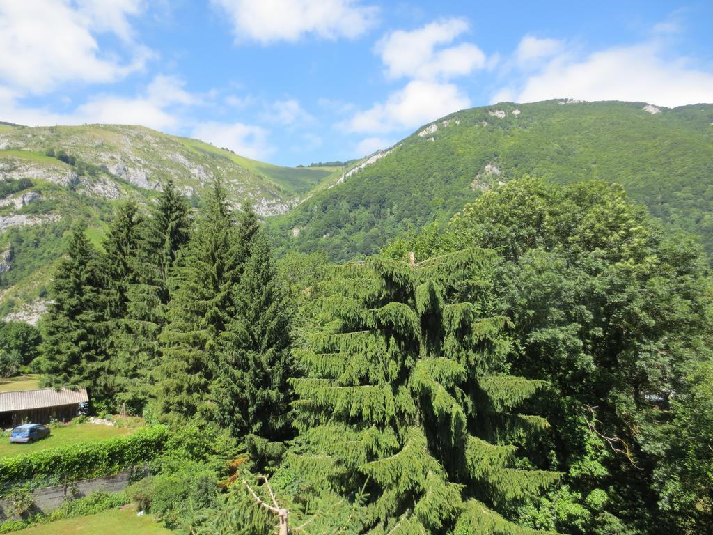 Hotel Les Deux Cols Sainte-Marie-de-Campan Oda fotoğraf