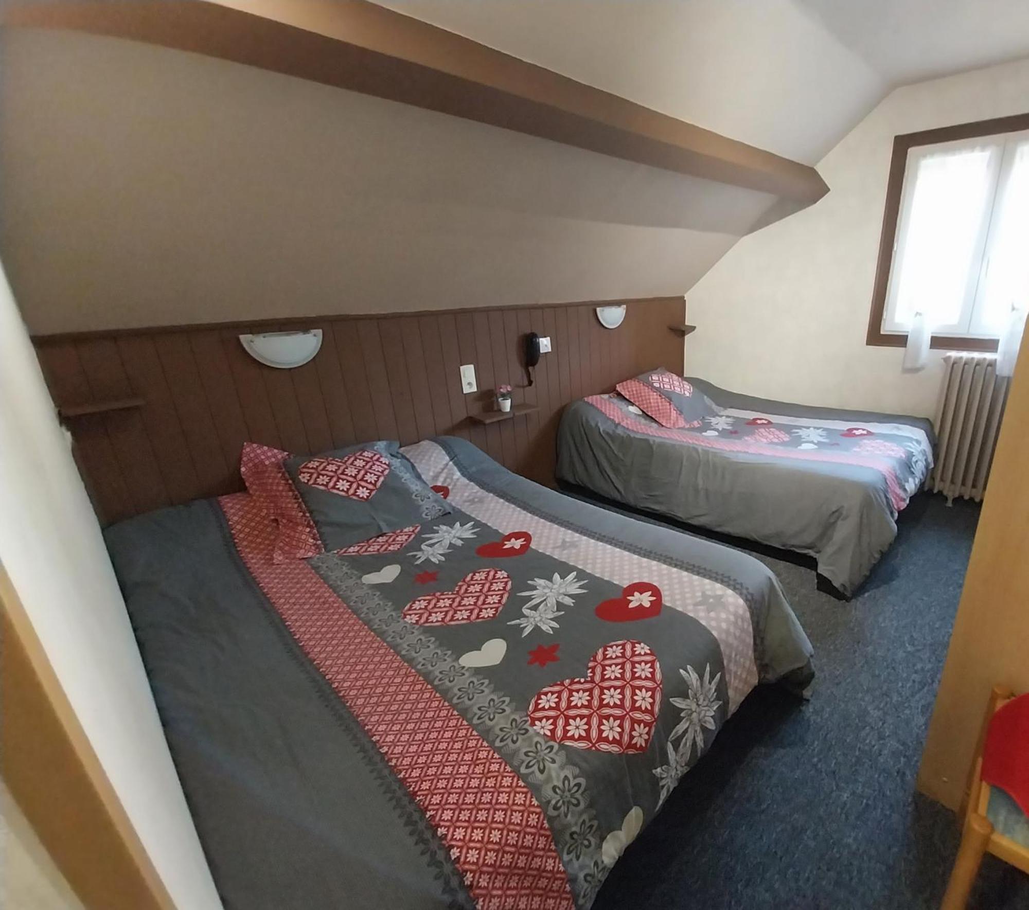 Hotel Les Deux Cols Sainte-Marie-de-Campan Dış mekan fotoğraf